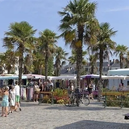 Rue Meuniers Pas De La Plage Apartament *